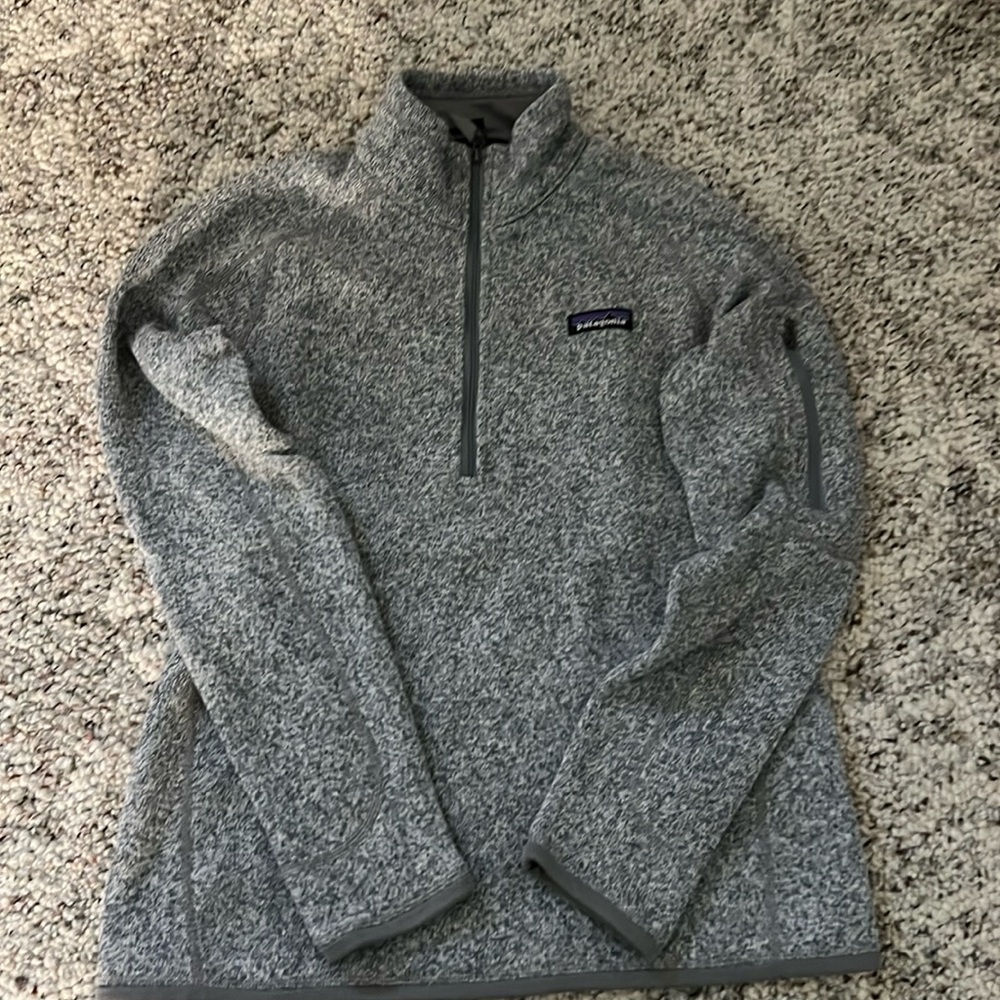 Grey Patagonia fleece